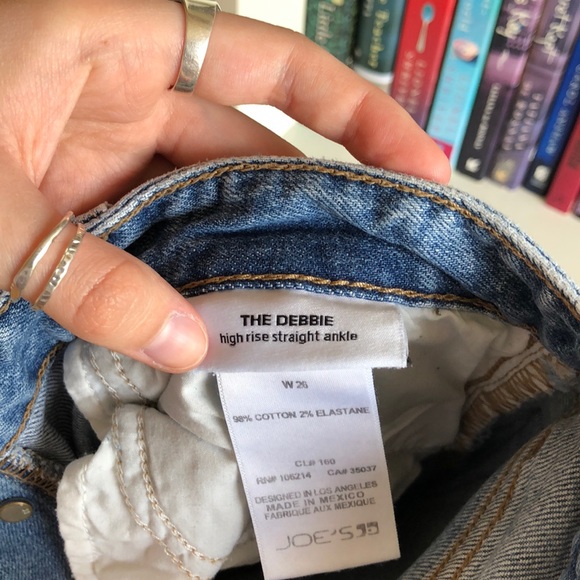 Joe’s High-rise Raw Hem Light Wash Jeans - Picture 6 of 6